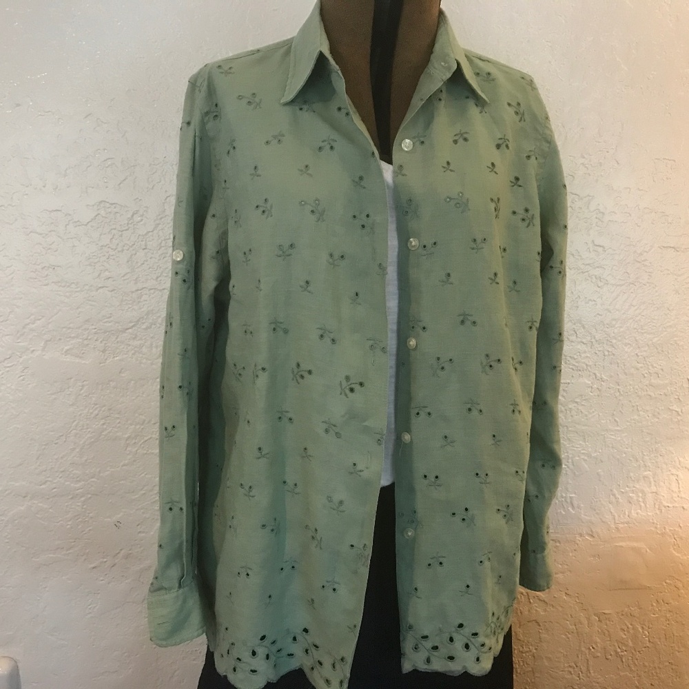 LAUREN Ralph Lauren green linen button front blouse